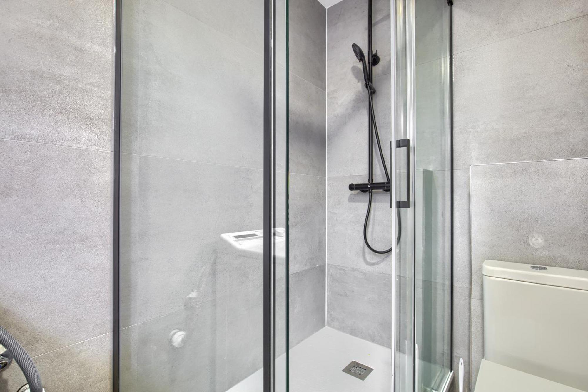Dobo Homes - Bq38 Apartment