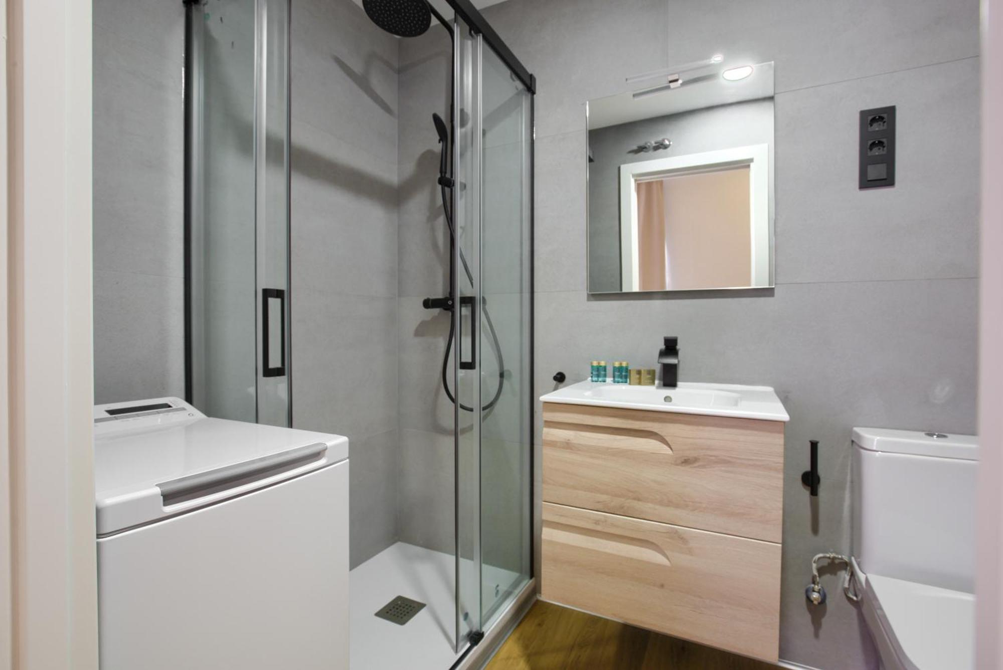 Dobo Homes - Bq38 Madrid